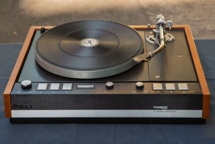 Larel HI - FI - Thorens TD 126 MK II